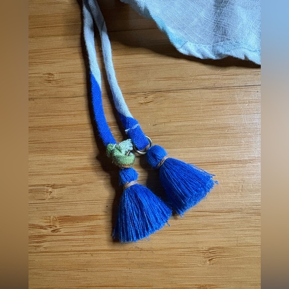 GUC Farm Rio- Floral Blue and White Dress. Size M - Picture 11 of 11